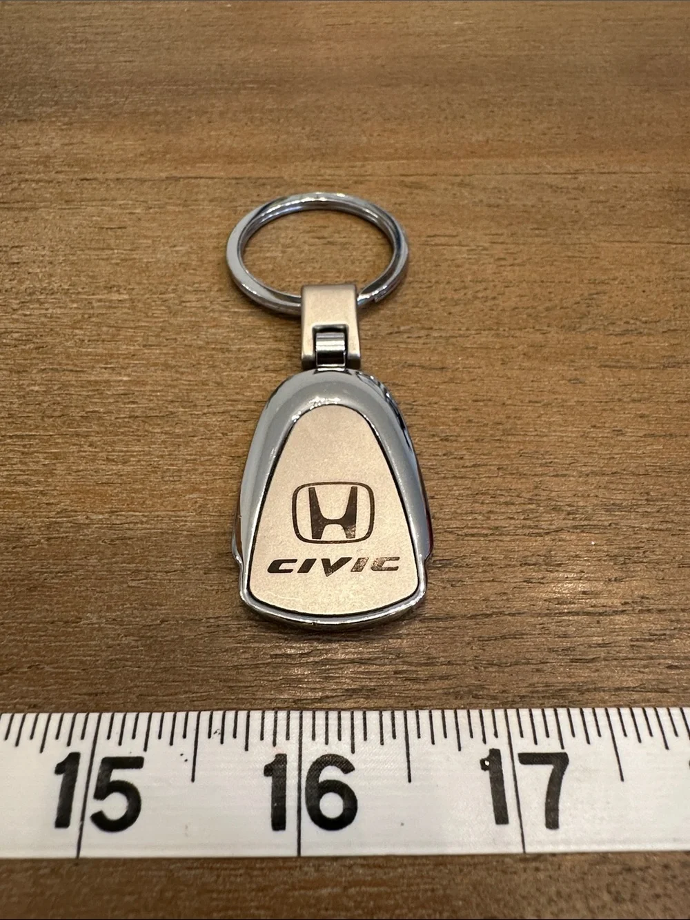 Civic Silver Metal Keychain - Honda Branded Car Accessory